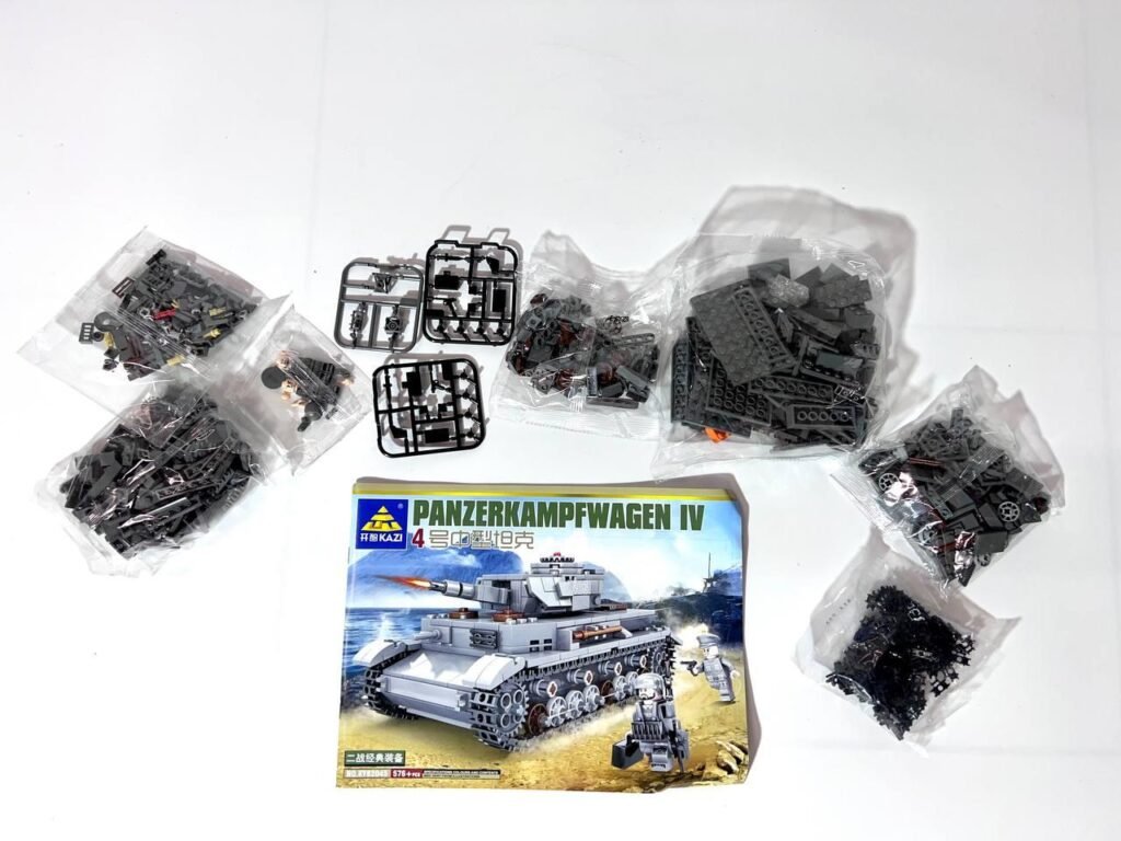 Конструктор Военный Немецкий Танк Panzer IV 576 деталей со световыми эффектами (10) купить с доставкой в Украине - croco.in.ua
